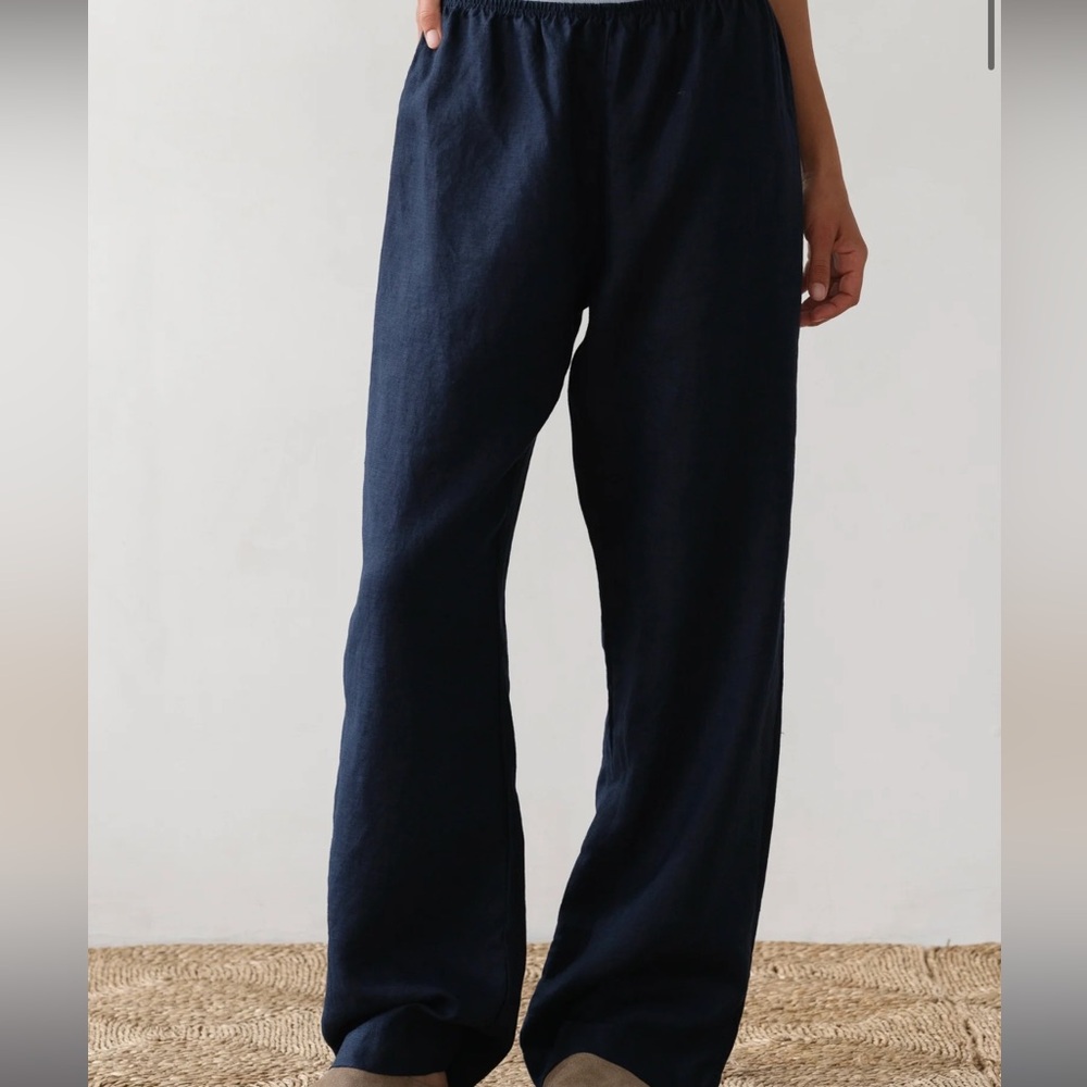 NWT Donni The Linen Simple Pant in Navy - Size Small